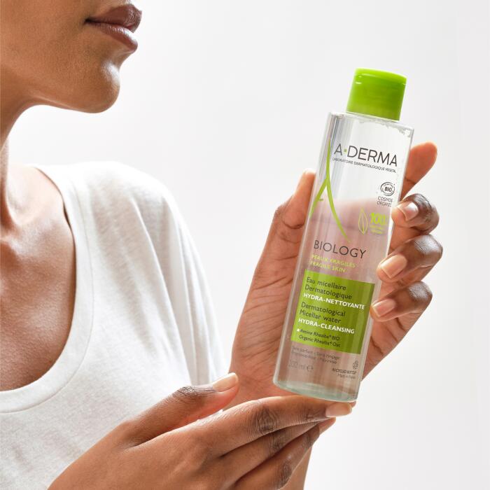 A-Derma Biology Eau Micellaire Dermatologique 400ml bottle, gentle micellar water for cleansing and removing makeup on sensitive skin