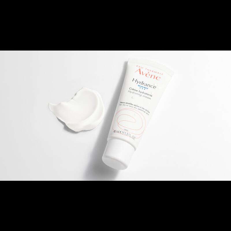 Avene Hydrance UV-Rich Hydrating Cream SPF30 – Rich daily moisturizer with SPF30 that deeply hydrates dry sensitive skin and protects against UV rays and environmental aggressors