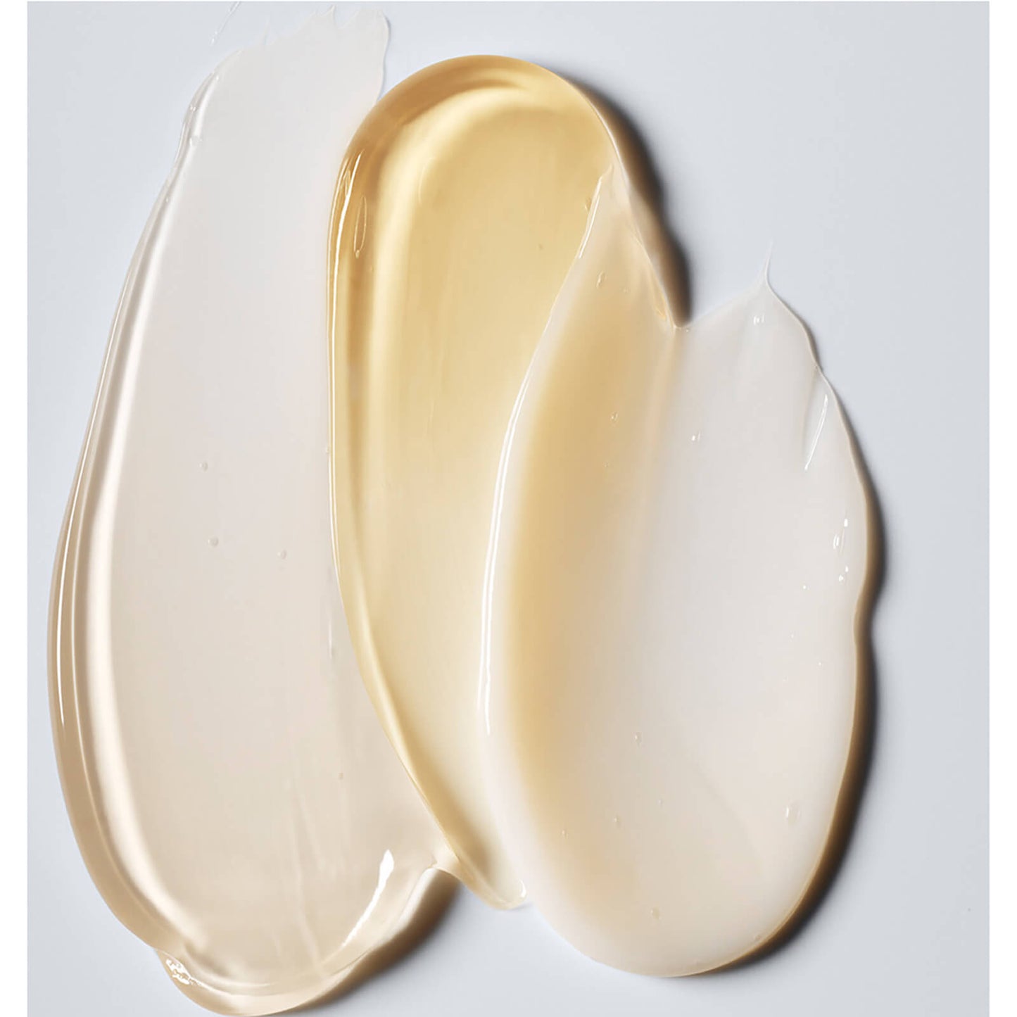 Darphin Lumière Essentielle Illuminating Micellar Cleanser tube – brightening gel-to-foam face wash for radiant skin.