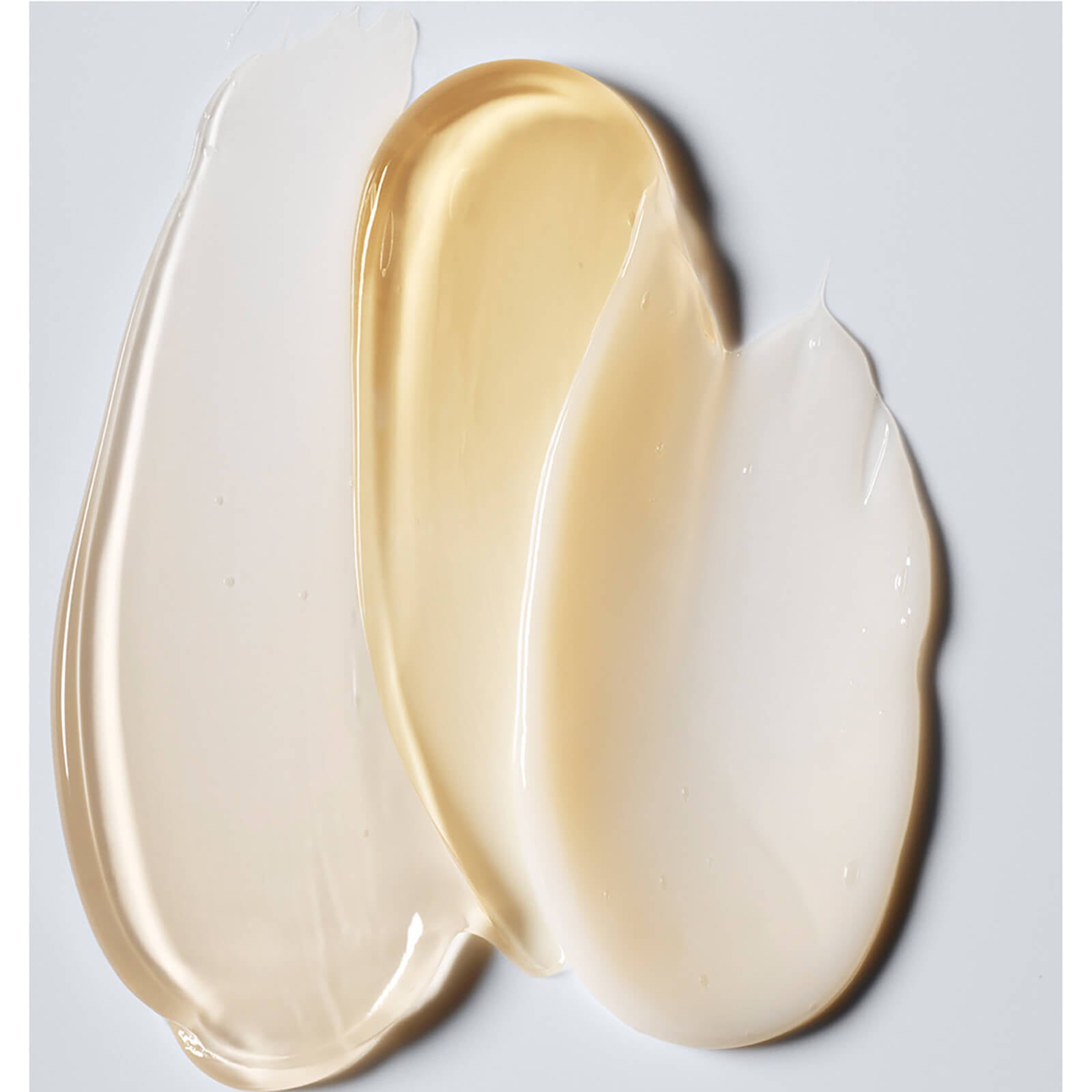 Darphin Lumière Essentielle Illuminating Micellar Cleanser tube – brightening gel-to-foam face wash for radiant skin.